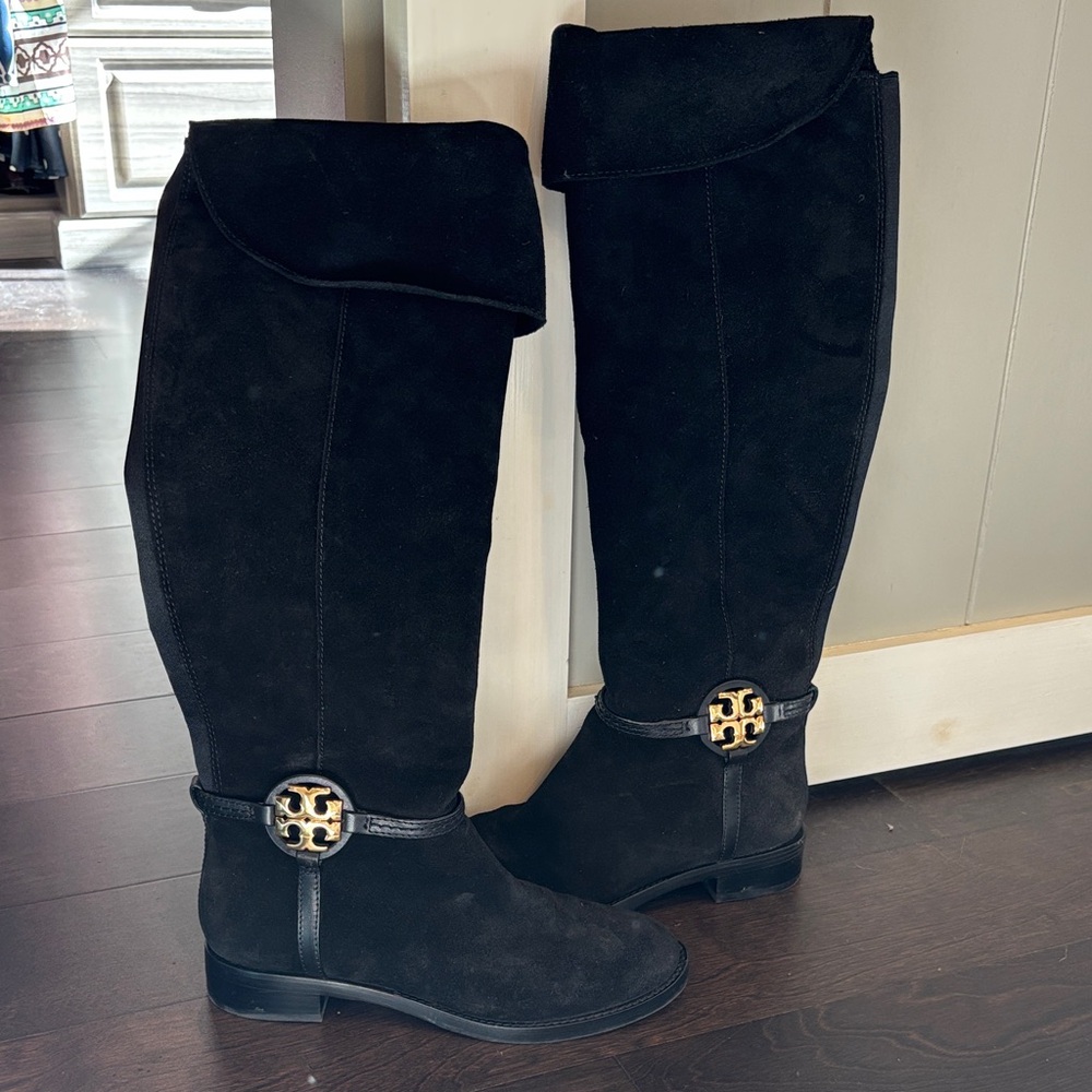 Tory Burch Black Over the Knee Boots with Gold Emblem. Miller 25mm